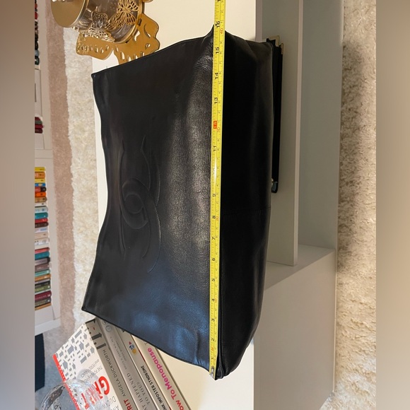 Vintage Chanel!!! Buy this Authentic CHANEL large lambskin shopping tote - Picture 5 of 16